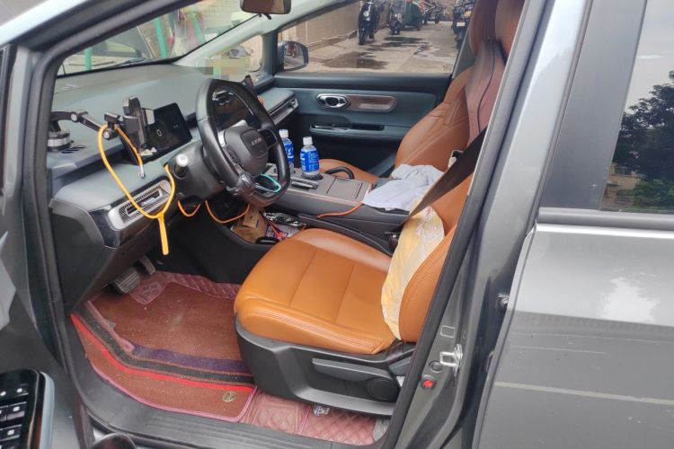 Used AION Y 2023 Plus 610 Enjoy Edition Driver Seat