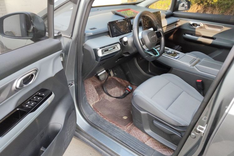 Used AION Y 2023 Plus 510 Enjoy Edition Driver Seat