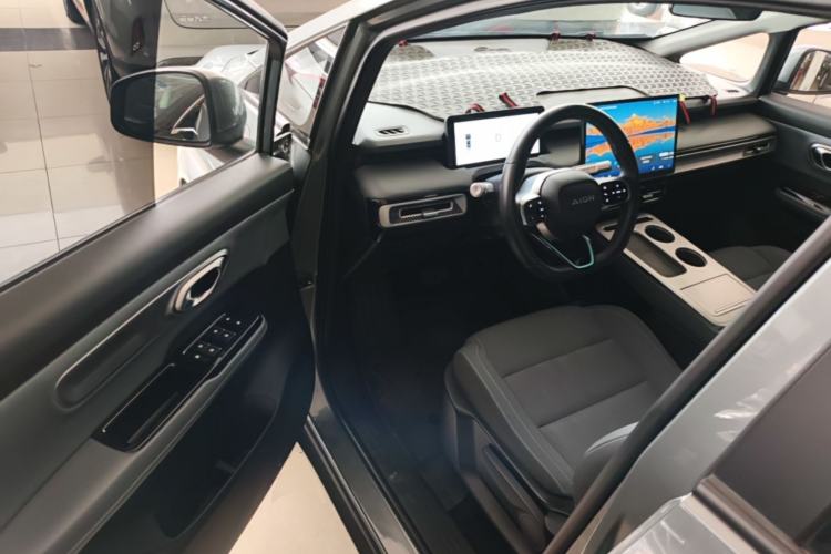 Used AION Y 2023 Plus 510 Enjoy Edition Driver Seat