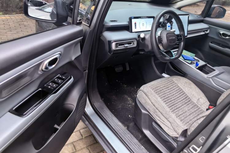 Used AION Y 2023 Plus 510 Enjoy Edition Driver Seat