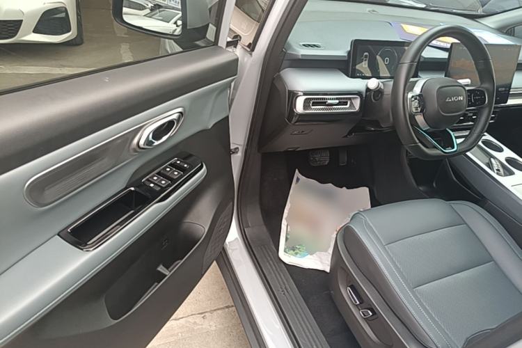 Used AION Y 2023 Plus 510 Smart Edition Driver Seat