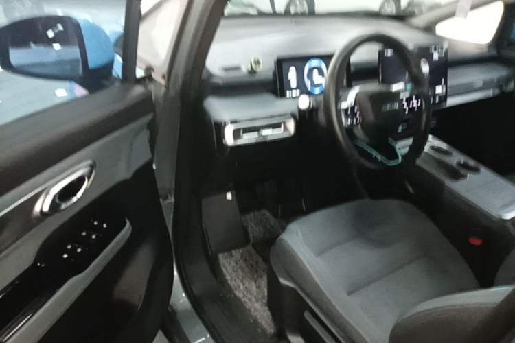 Used AION Y 2023 Younger Driver Seat