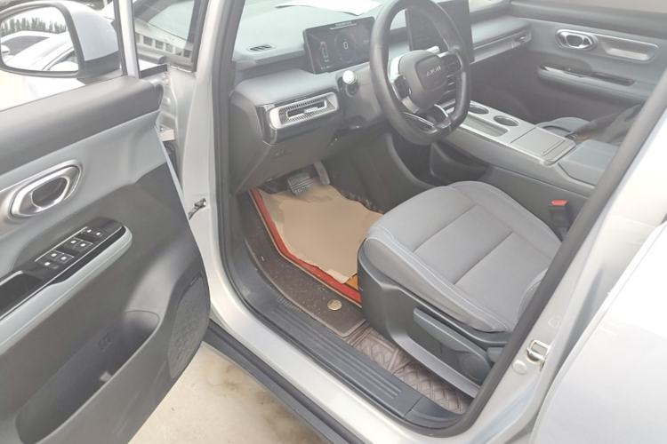 Used AION Y 2023 Younger Driver Seat