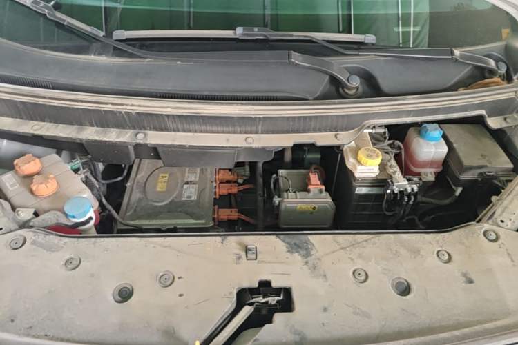 Used AION Y 2023 Plus 510 Enjoy Edition Engine Bay