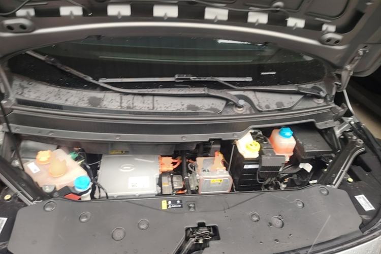 Used AION Y 2023 Younger Engine Bay