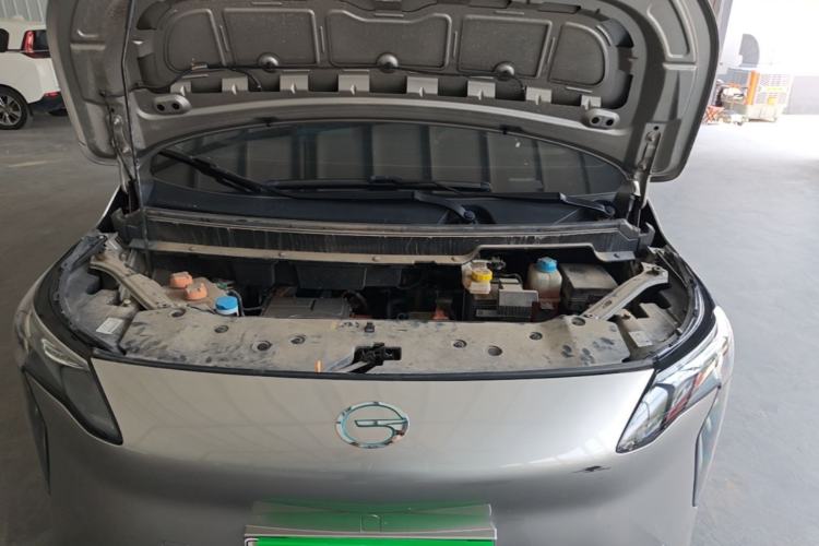 Used AION Y 2023 Younger Engine Bay