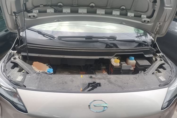 Used AION Y 2023 Younger Engine Bay