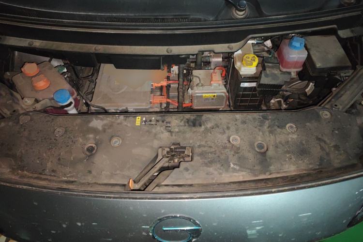 Used AION Y 2023 Plus 510 Smart Edition Engine Bay