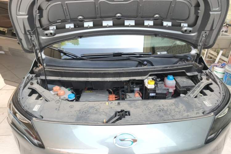 Used AION Y 2023 Plus 510 Smart Edition Engine Bay