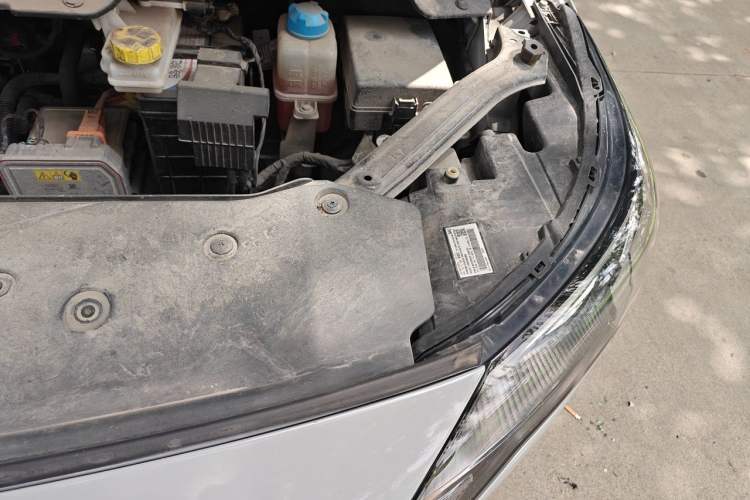 Used AION Y 2023 Younger Engine Bay Left