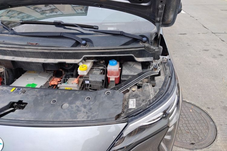Used AION Y 2023 Plus 610 Enjoyment Edition Ternary Lithium Engine Bay Left