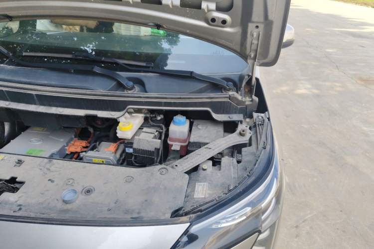 Used AION Y 2023 Plus 610 Enjoyment Edition Ternary Lithium Engine Bay Left