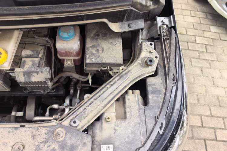 Used AION Y 2023 Plus 510 Enjoy Edition Engine Bay Left