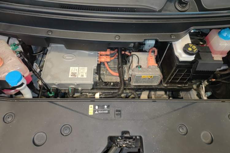 Used AION Y 2023 Plus 510 Smart Edition Engine Bay