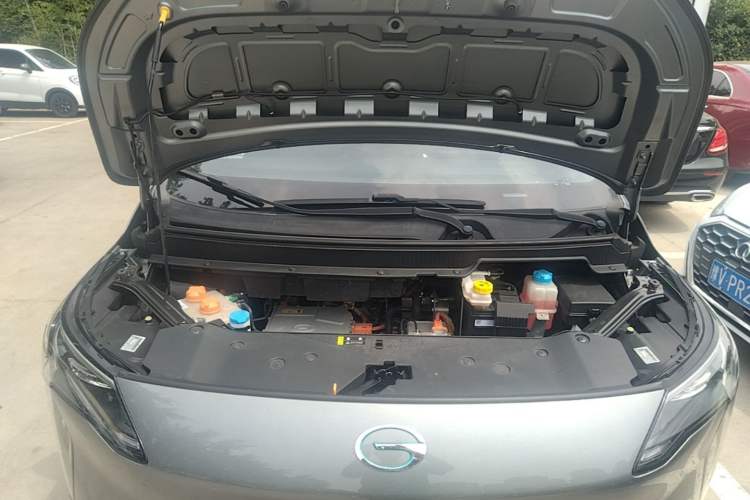 Used AION Y 2023 Plus 510 Smart Edition Engine Bay