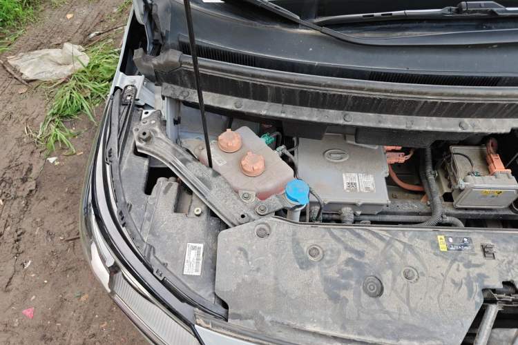 Used AION Y 2023 Plus 510 Enjoy Edition Engine Bay Right