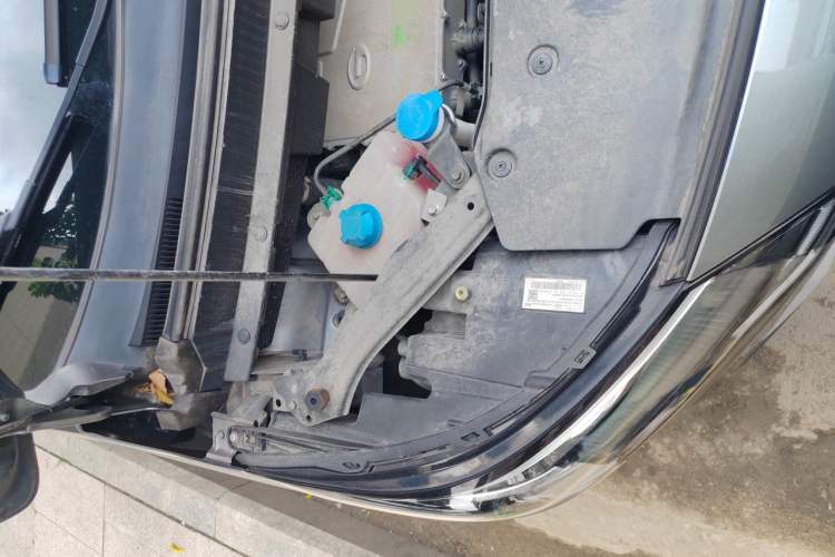 Used AION Y 2023 Plus 610 Enjoy Edition Engine Bay Right