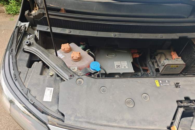 Used AION Y 2023 Plus 510 Smart Edition Engine Bay Right