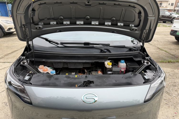 Used AION Y 2023 Younger Engine Bay