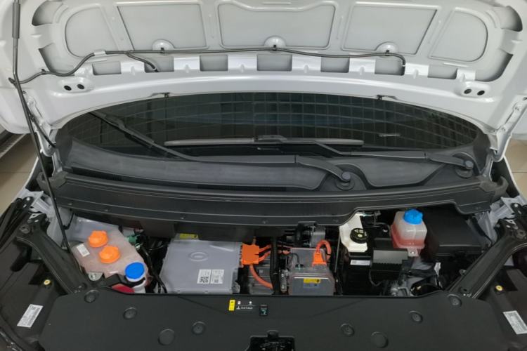 Used AION Y 2023 Plus 510 Smart Edition Engine Bay