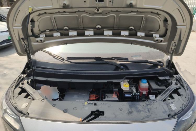 Used AION Y 2023 Younger Engine Bay