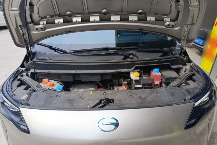 Used AION Y 2023 Younger Engine Bay