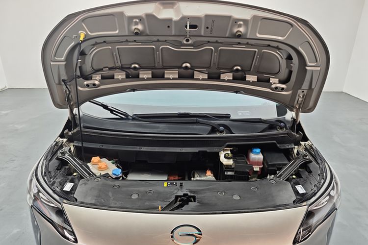 Used AION Y 2023 Plus 510 Smart Edition Engine Bay