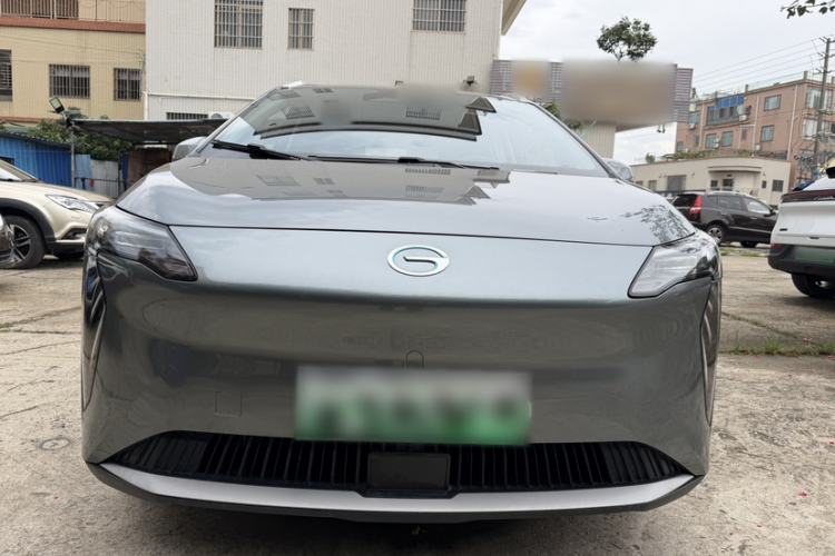 Used AION Y 2023 Younger Exterior 1