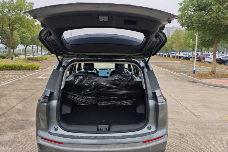 Used AION Y 2023 Plus 610 Enjoy Edition Exterior 13