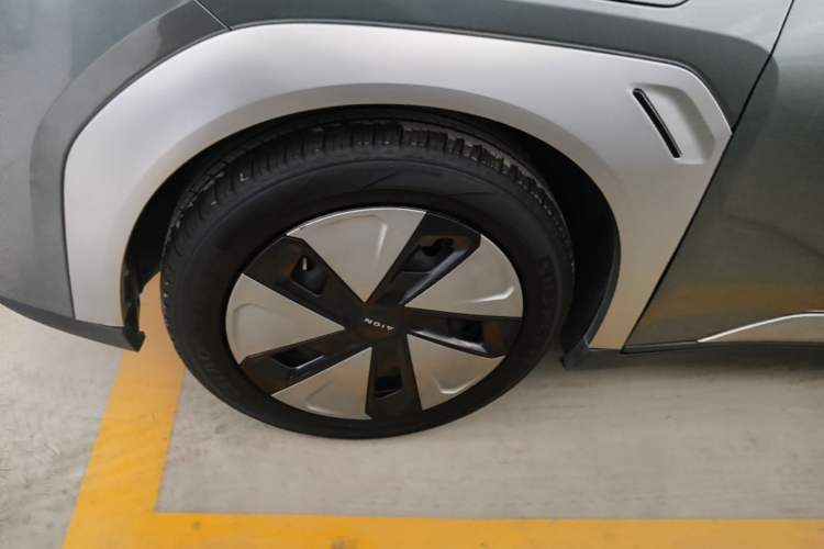 Used AION Y 2023 Plus 510 Enjoy Edition Exterior 2