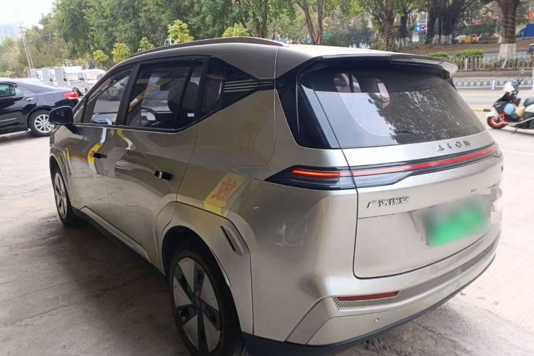 Used AION Y 2023 Younger Exterior 2