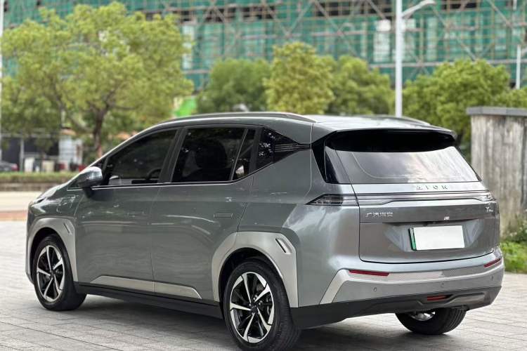 Used AION Y 2023 Plus 510 Smart Edition Exterior 3