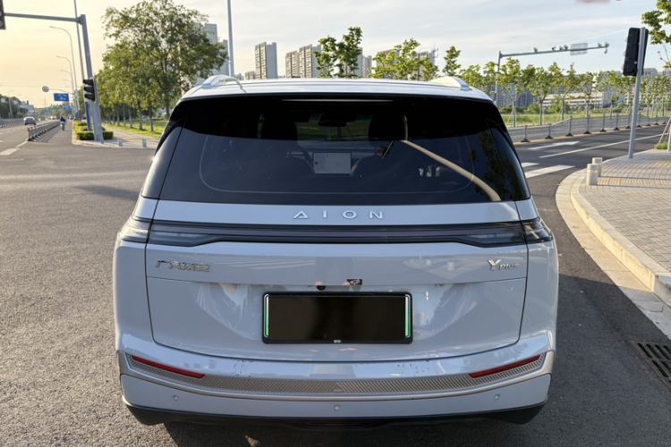 Used AION Y 2023 Plus 510 Smart Edition Exterior 3