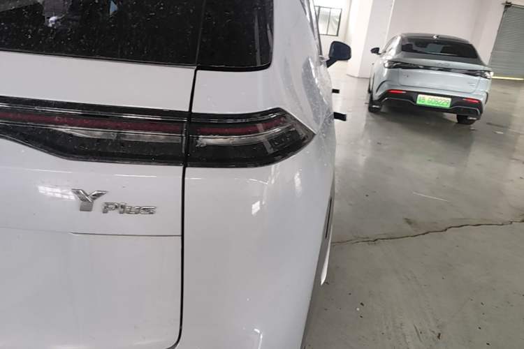 Used AION Y 2023 Plus 510 Enjoy Edition Exterior 3
