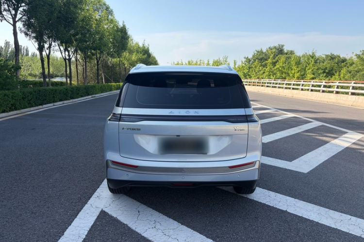 Used AION Y 2023 Younger Exterior 3