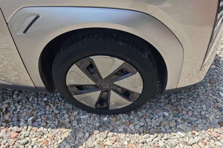Used AION Y 2023 Plus 510 Enjoy Edition Exterior 4