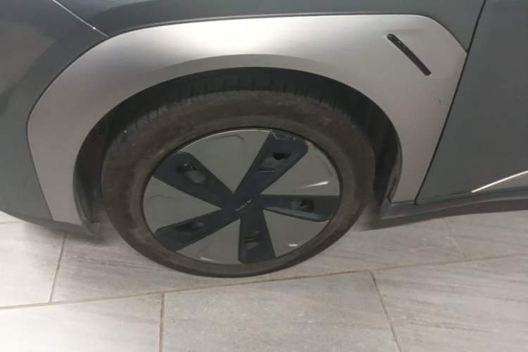 Used AION Y 2023 Plus 510 Enjoy Edition Exterior 4