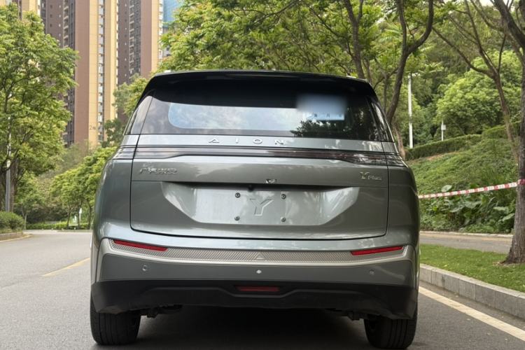 Used AION Y 2023 Younger Star Edition Exterior 5