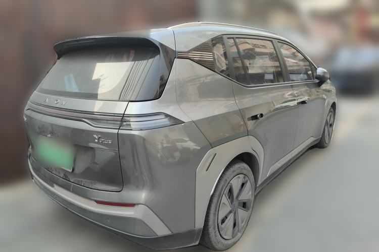 Used AION Y 2023 Plus 510 Enjoy Edition Exterior 5