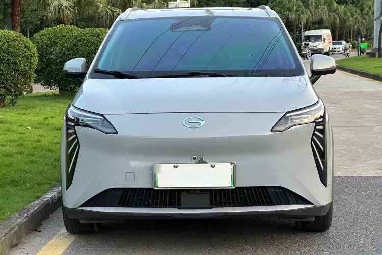 Used AION Y 2023 Plus 510 Smart Edition Exterior 5
