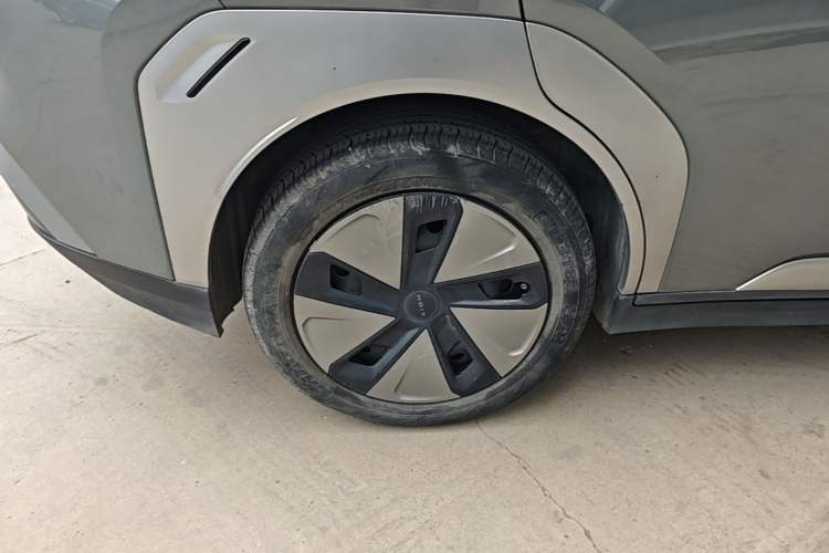 Used AION Y 2023 Plus 510 Enjoy Edition Exterior 5