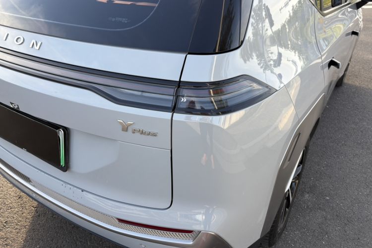 Used AION Y 2023 Plus 510 Smart Edition Exterior 9