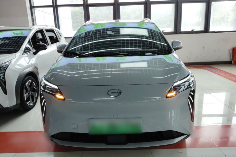 Used AION Y 2023 Plus 510 Enjoy Edition Front