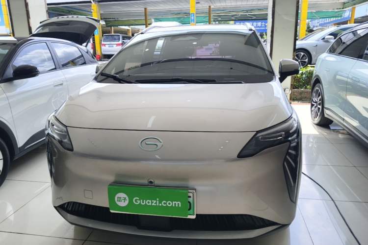 Used AION Y 2023 Younger Star Edition Front