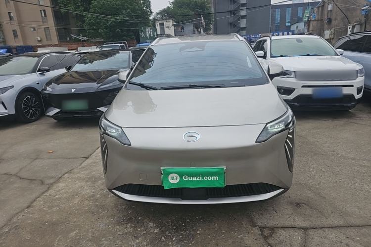Used AION Y 2023 Plus 510 Enjoy Edition Front