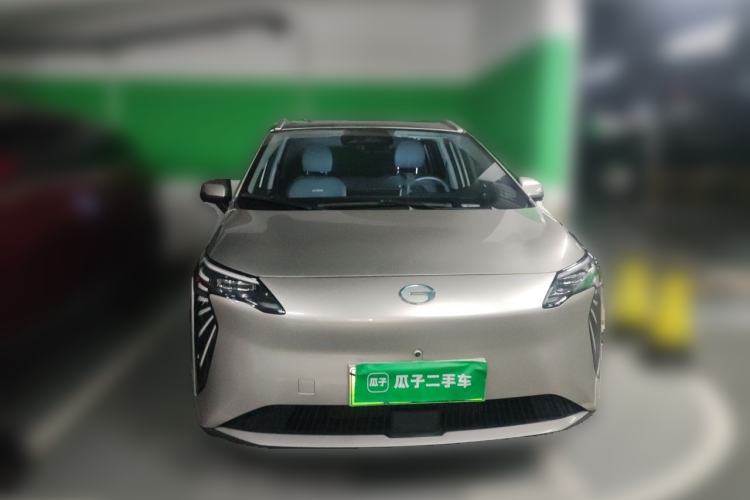 Used AION Y 2023 Younger Star Edition Front