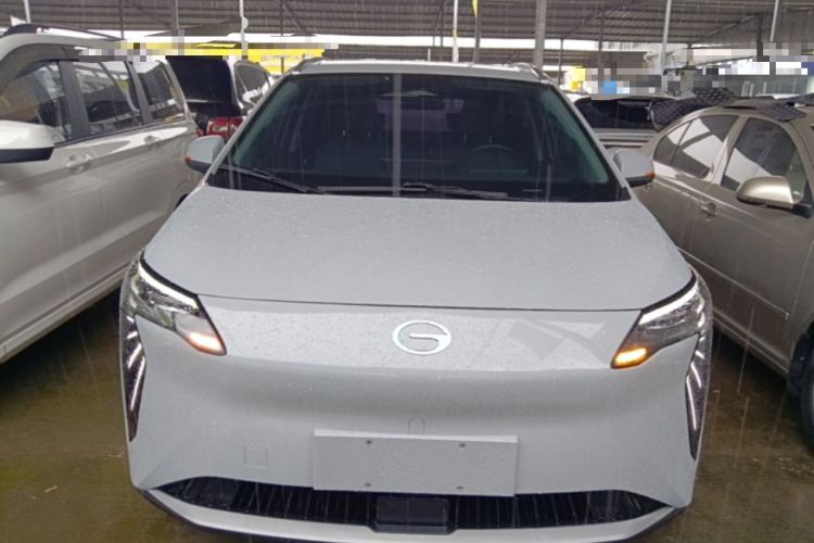 Used AION Y 2023 Plus 510 Enjoy Edition Front