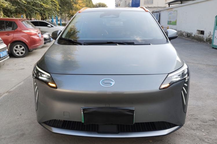 Used AION Y 2023 Plus 510 Enjoy Edition Front