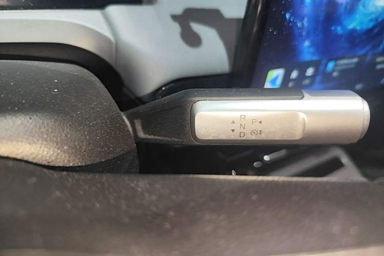 Used AION Y 2023 Younger Gear Lever