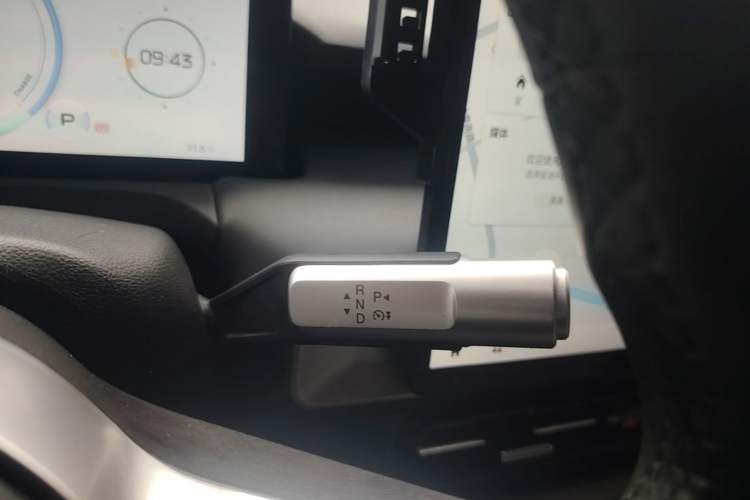 Used AION Y 2023 Younger Gear Lever